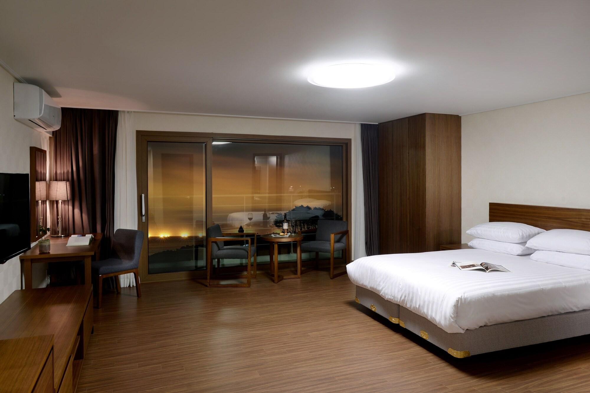 Jeju Aerospace Hotel Seogwipo Exterior foto